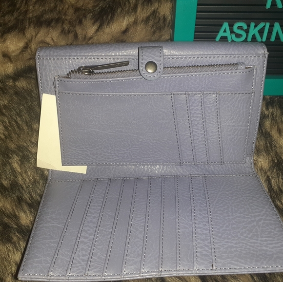 Brand New Matt & Nat wallet - Picture 3 of 4